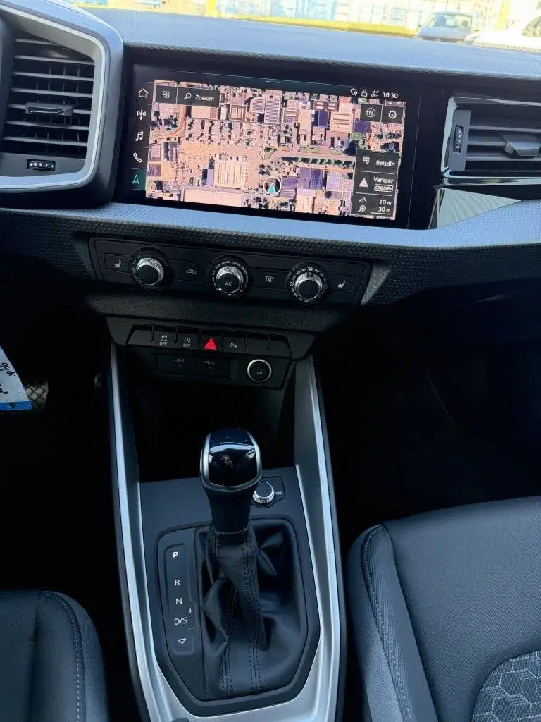 Audi A1 30 TFSI S edition XENON LED AUTOMAAT SPORT uit 2024, foto 20