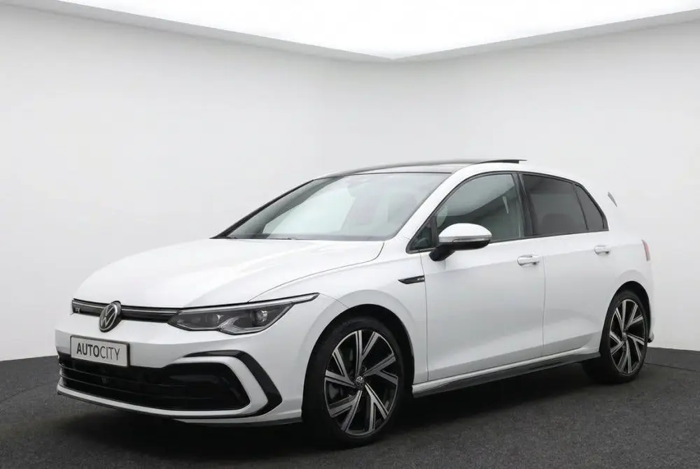 Volkswagen Golf VIII Lim. R-Line 1.5 eTSI DSG Pano l Camera uit 2021, foto 7