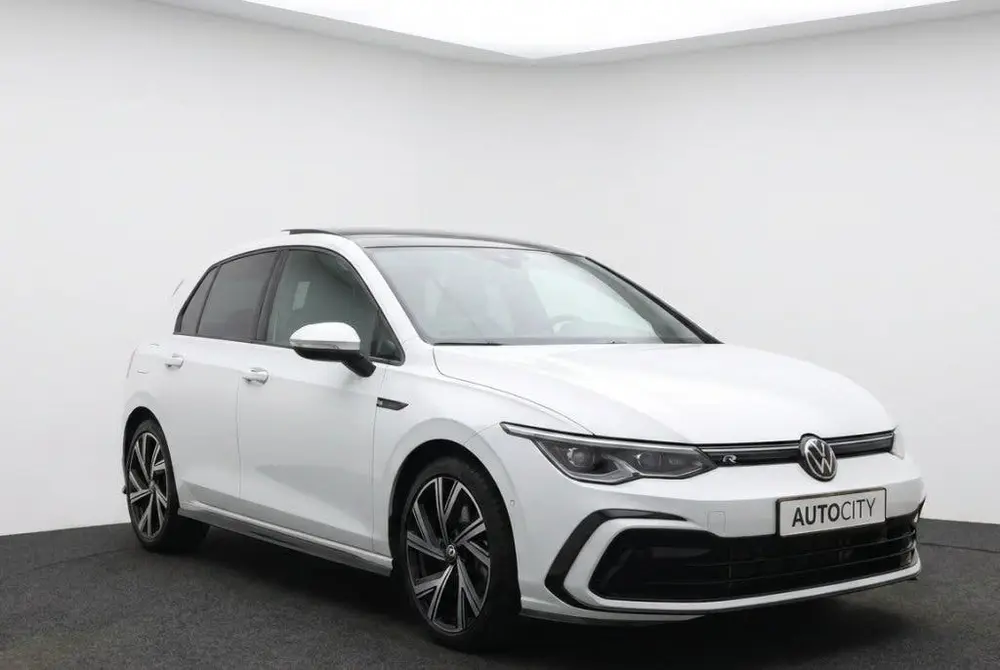 Volkswagen Golf VIII Lim. R-Line 1.5 eTSI DSG Pano l Camera uit 2021, foto 8