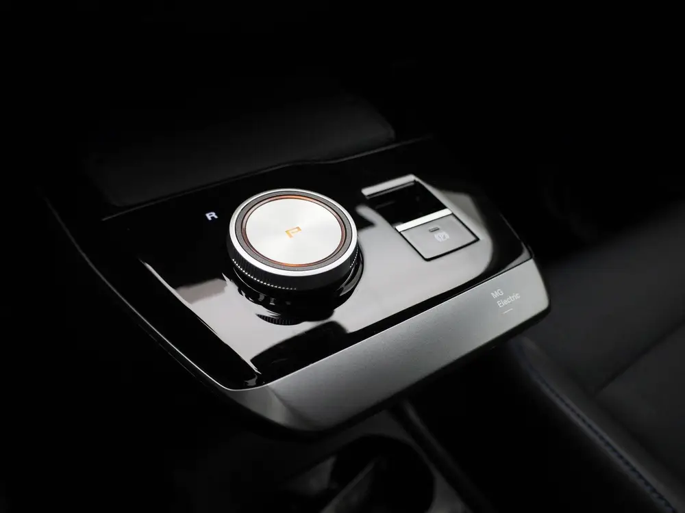 MG MG4 64 kWh 204Pk Luxury uit 2023, foto 16