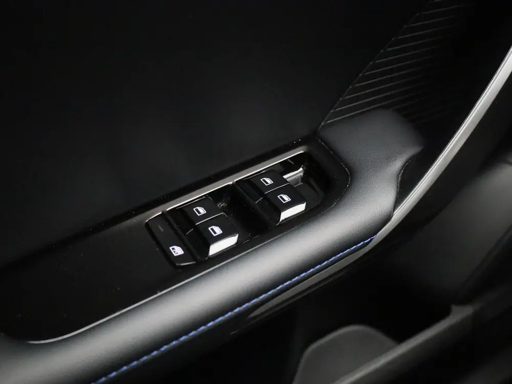 MG MG4 64 kWh 204Pk Luxury uit 2023, foto 20