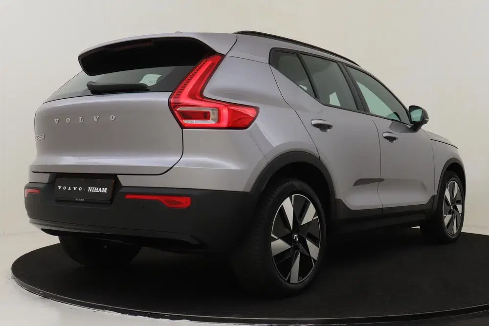 Volvo EX40 SINGLE MOTOR EXTENDED RANGE PLUS 82 kWh -H uit 2025, foto 3