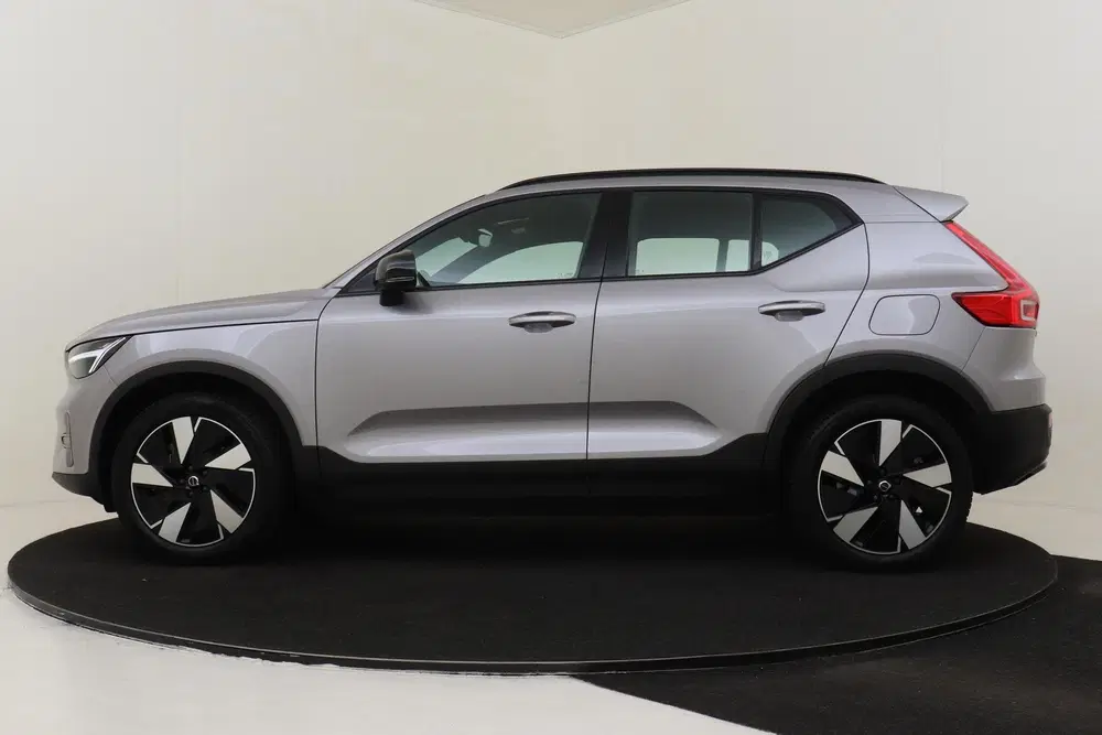 Volvo EX40 SINGLE MOTOR EXTENDED RANGE PLUS 82 kWh -H uit 2025, foto 7