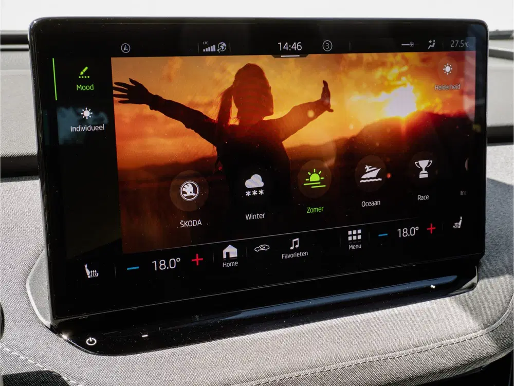 Skoda Enyaq 60 SOH 91% Panoramadak uit 2021, foto 19