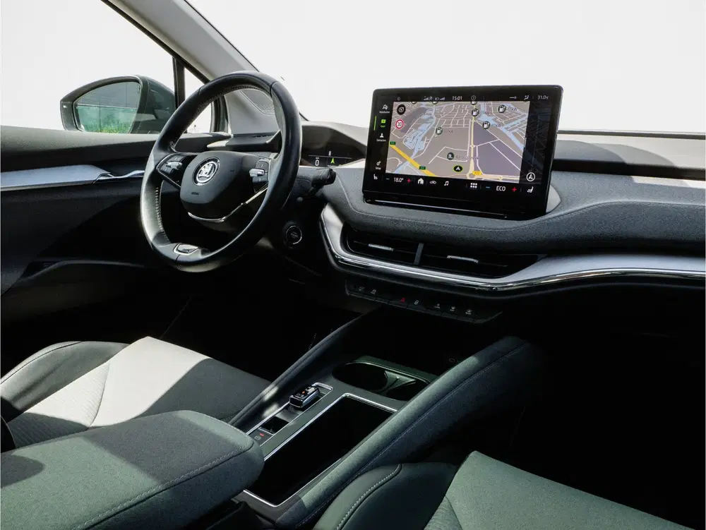 Skoda Enyaq 60 SOH 91% Panoramadak uit 2021, foto 3