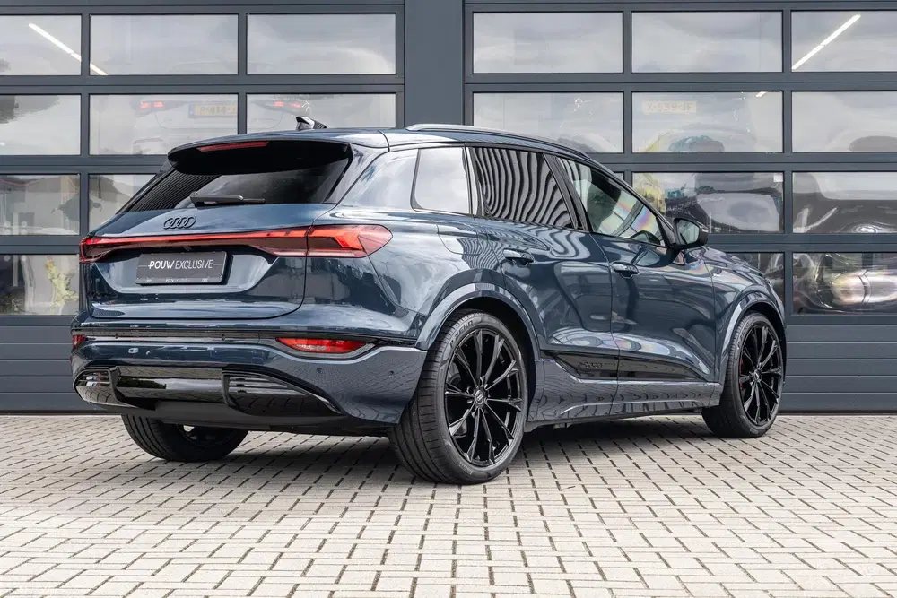Audi Q6 e-tron 252pk S Edition 83 kWh uit 2026, foto 2