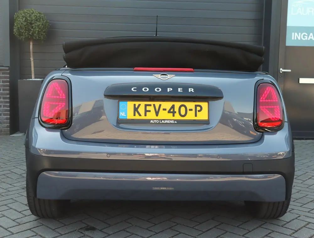 Mini Cabrio 2.0 Cooper C Classic M uit 2025, foto 6