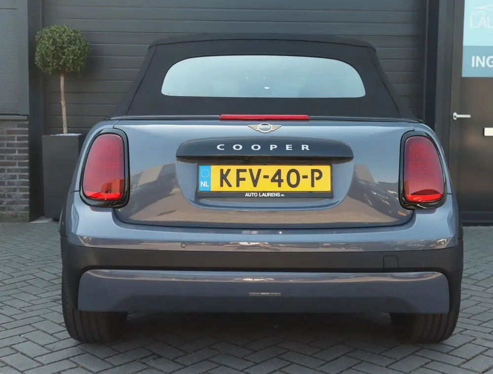 Mini Cabrio 2.0 Cooper C Classic M uit 2025, foto 7
