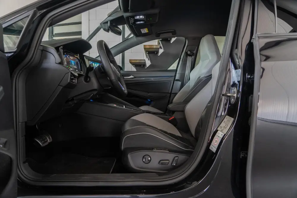 Volkswagen Golf 1.4 eHybrid GTE | Leder | Cam | Head-up uit 2021, foto 6