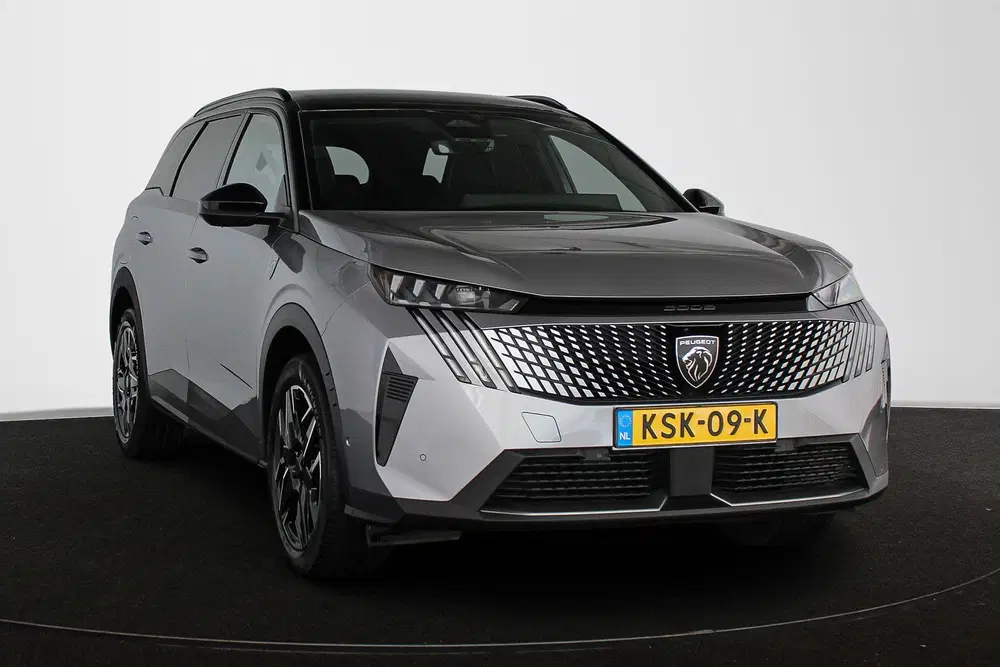 Peugeot 5008 1.2 Hybrid 145 GT 7p Stuur-Stoelverwarming uit 2025, foto 2