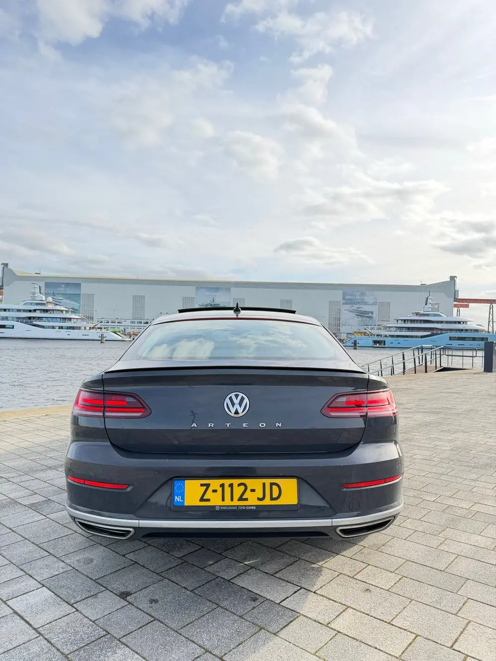 Volkswagen Arteon 2.0 TSI 190pk 7-DSG 2020 Grijs uit 2020, foto 9