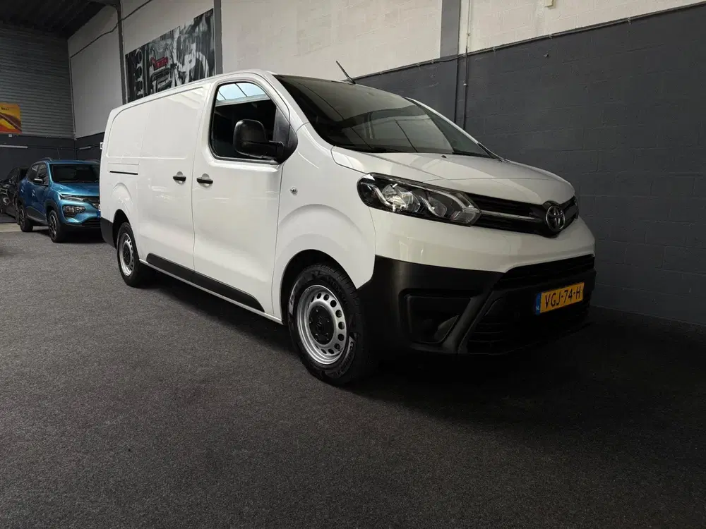 Toyota Proace 1.5 D-4D Cool Comfort Long uit 2020, foto 2