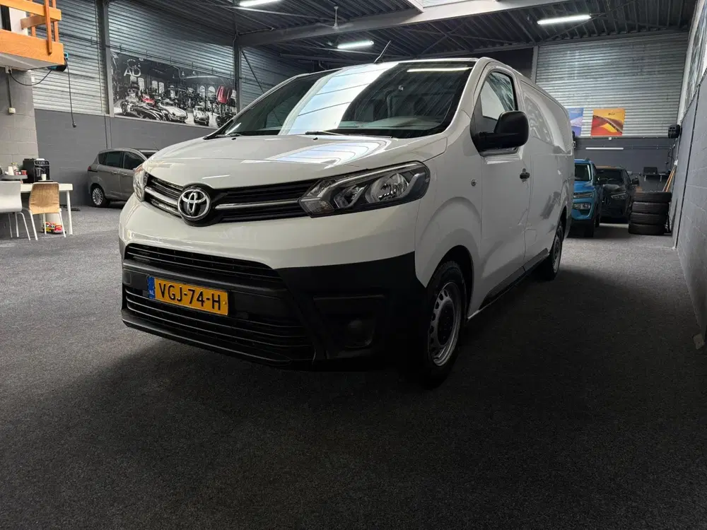 Toyota Proace 1.5 D-4D Cool Comfort Long uit 2020, foto 4