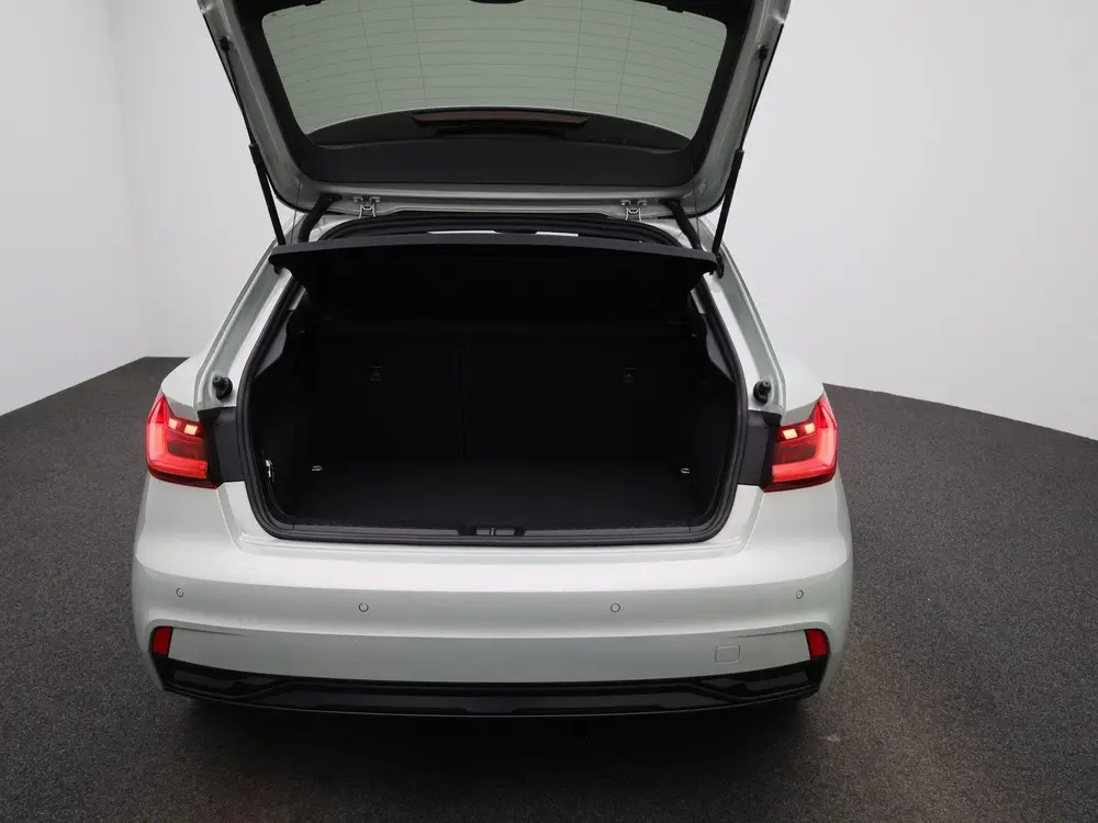 Audi A1 30 TFSI Advanced edition l Adaptive cruise uit 2025, foto 11
