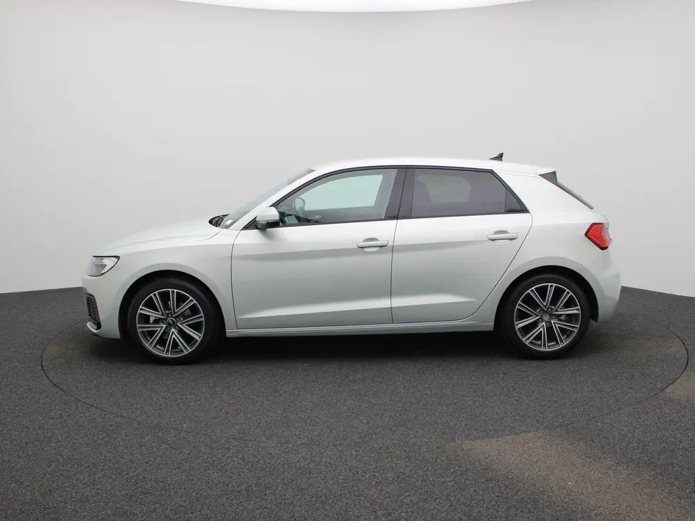 Audi A1 30 TFSI Advanced edition l Adaptive cruise uit 2025, foto 4