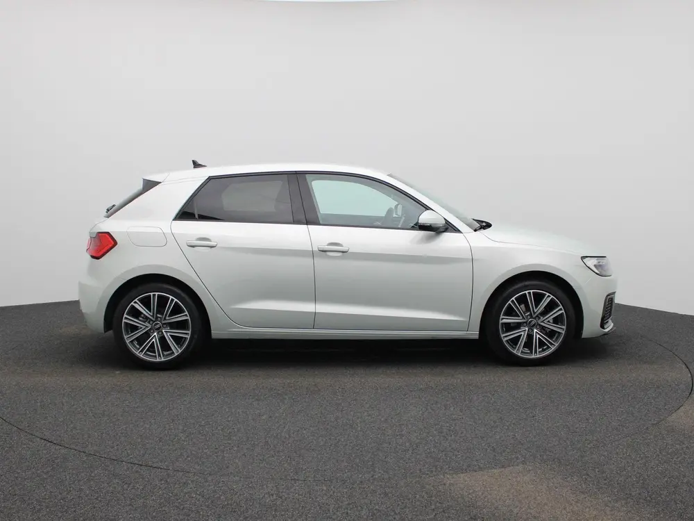 Audi A1 30 TFSI Advanced edition l Adaptive cruise uit 2025, foto 6