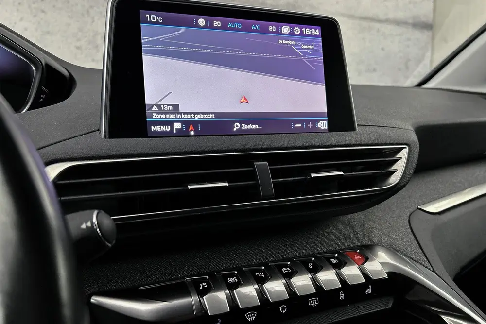 Peugeot 5008 1.2 PureTech Advanced Grip Control Allure | Tre uit 2019, foto 16
