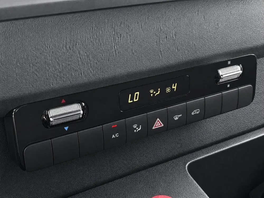 Mercedes-Benz Sprinter 317 1.9 CDI L3 Base uit 2024, foto 20