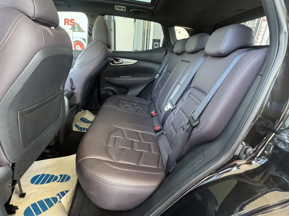 Nissan Qashqai 1.3 DIG-T Tekna + // BOSE AUDIO // MEMORY SEA uit 2019, foto 13