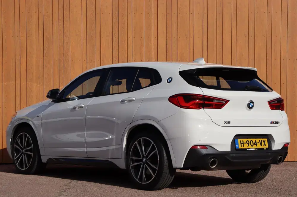BMW X2 orgNL 4WD Collector item uit 2020, foto 4