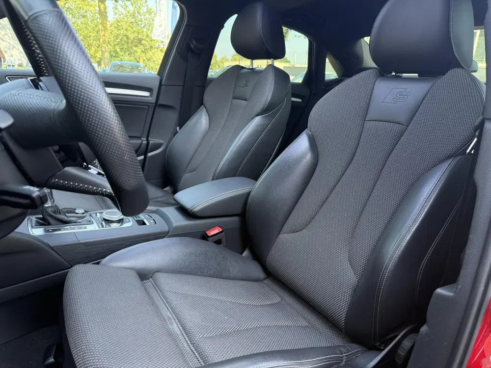 Audi A3 35 TFSI CoD Advance Sport S-LINE BINNEN + uit 2020, foto 16