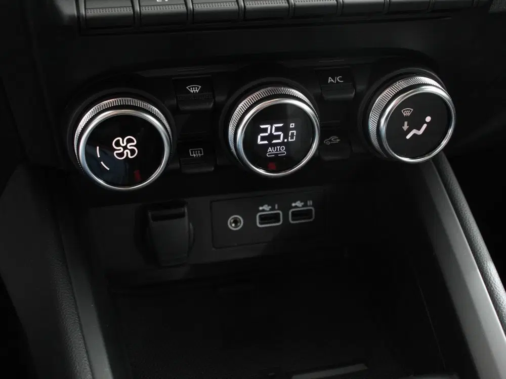 Mitsubishi Colt 1.6 HEV Automaat Intense Navigatie d.m.v. uit 2025, foto 20