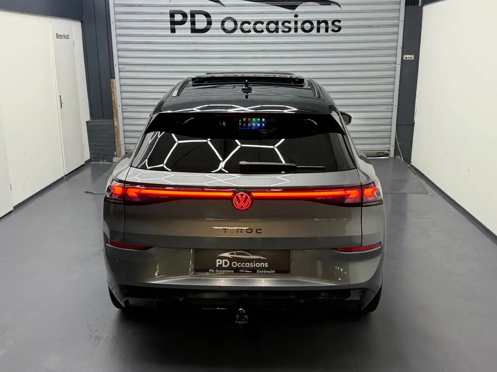 Volkswagen T-Roc 1.5 eTsi R-Line - Full option - Pano - Elek uit 2026, foto 5