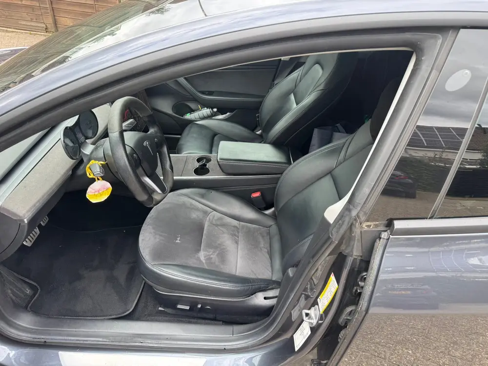 Tesla Model 3 2019 Grijs performance long range uit 2019, foto 5