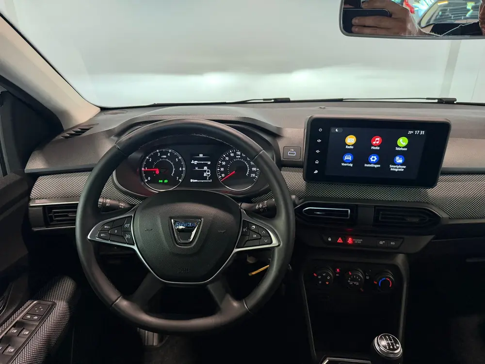 Dacia Sandero 1.0 TCe 90 Comfort LED uit 2022, foto 12