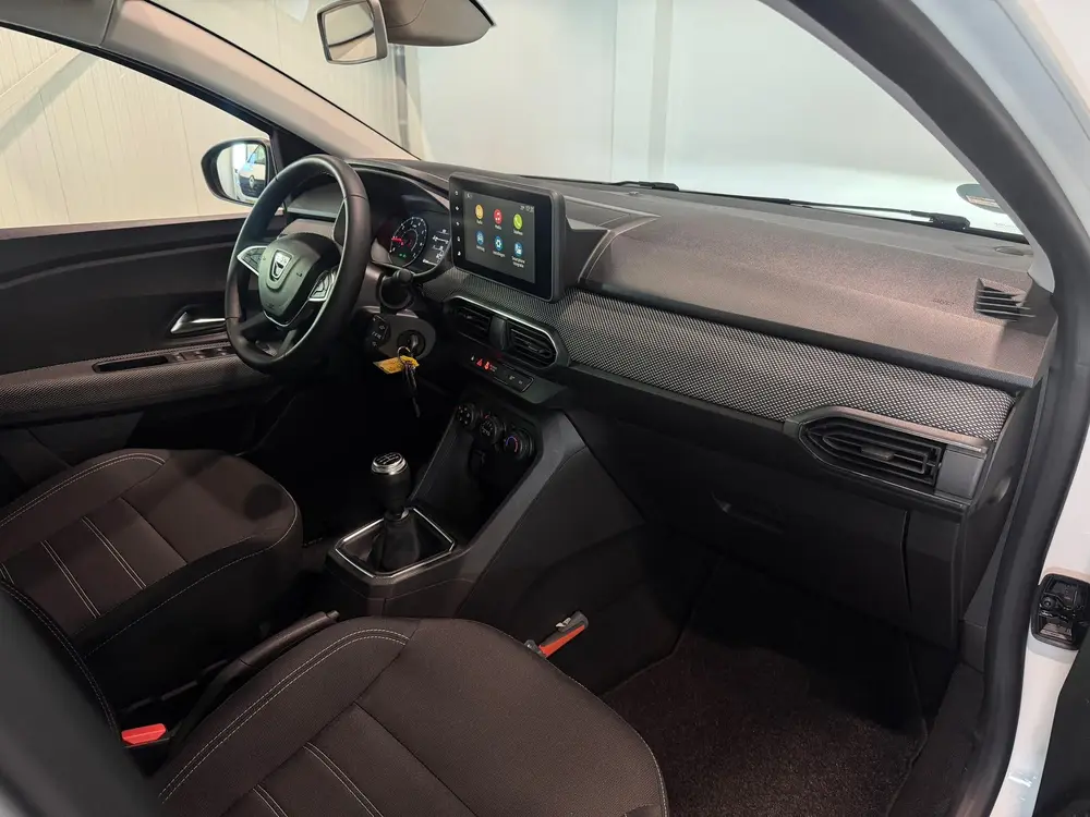 Dacia Sandero 1.0 TCe 90 Comfort LED uit 2022, foto 8