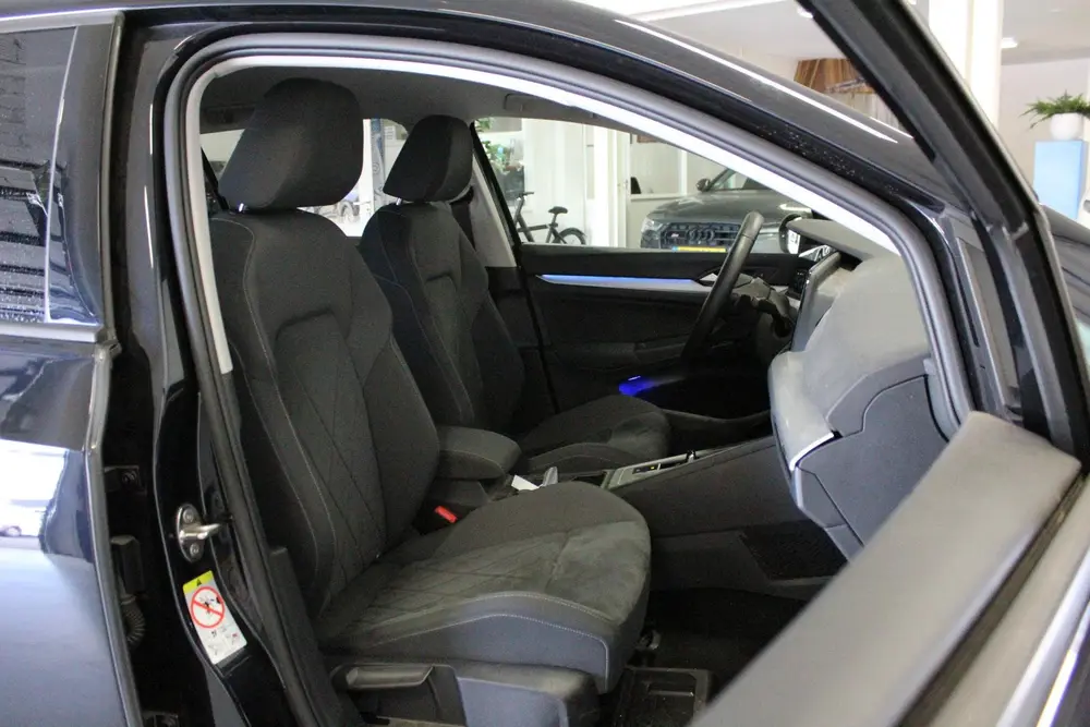 Volkswagen Golf Variant 1.5 eTSI Life Business | AFN-TRHAAK uit 2021, foto 17
