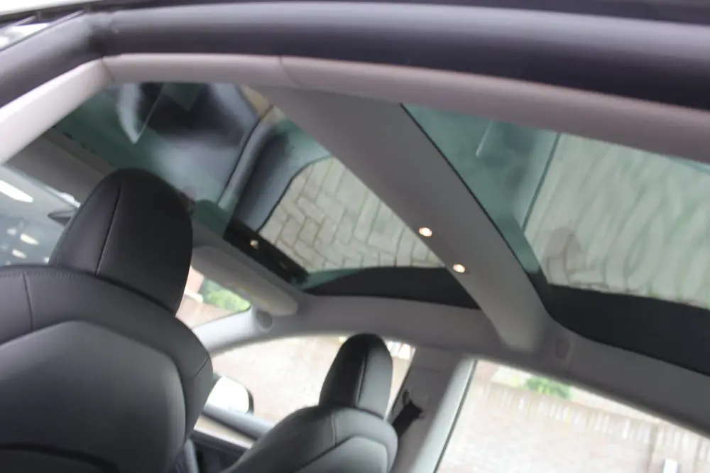 Tesla Model 3 Standard RWD Plus SOH 90 uit 2021, foto 9