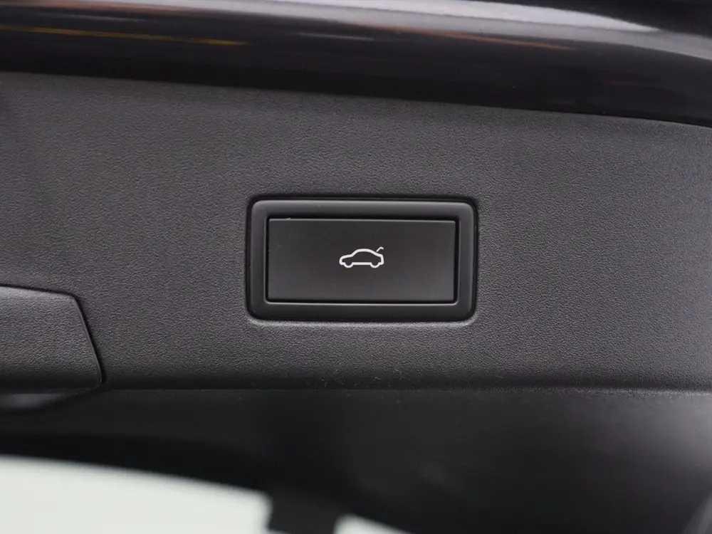 Volkswagen ID.4 First Max 77 kWh | Stoel/Stuurverwarming | P uit 2020, foto 17