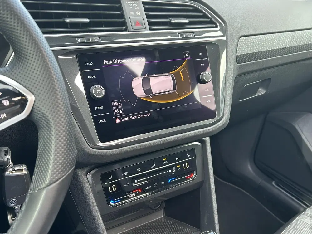 Volkswagen Tiguan 1.5 TSI R-Line | Automaat | Schuif/Kantel uit 2022, foto 12