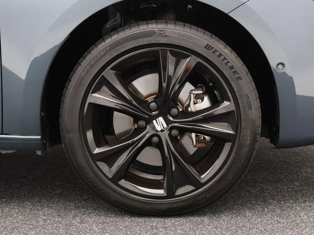 SEAT Leon 1.5 TSi 204 Pk e-Hybrid FR Business uit 2025, foto 12