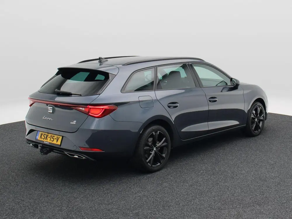 SEAT Leon 1.5 TSi 204 Pk e-Hybrid FR Business uit 2025, foto 3