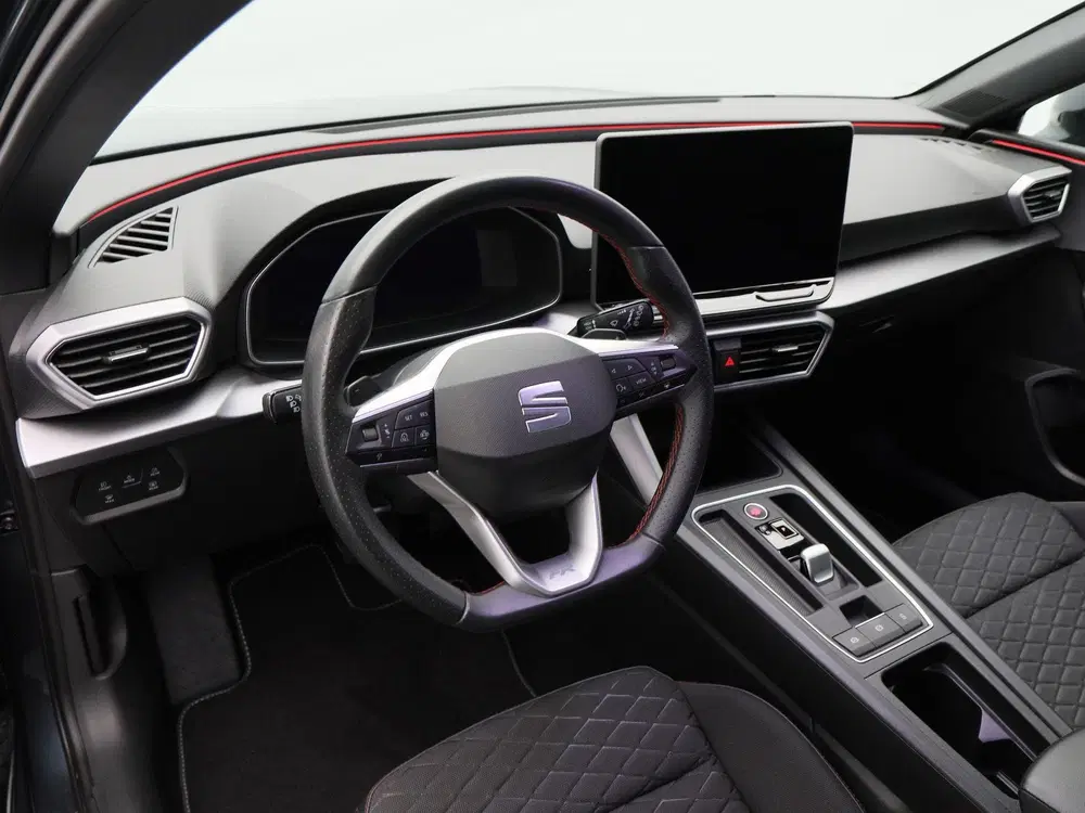 SEAT Leon 1.5 TSi 204 Pk e-Hybrid FR Business uit 2025, foto 4