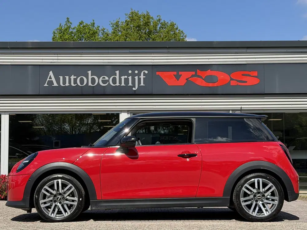 Mini Cooper S 2.0 Cooper S Classic XS 204 pk uit 2024, foto 3