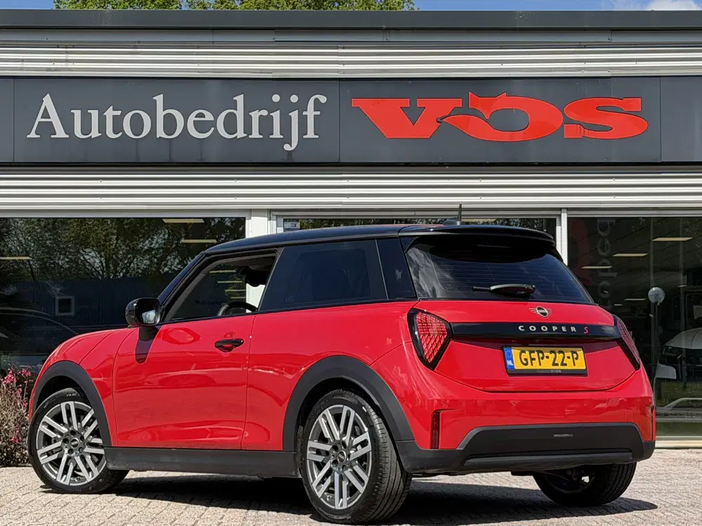 Mini Cooper S 2.0 Cooper S Classic XS 204 pk uit 2024, foto 5