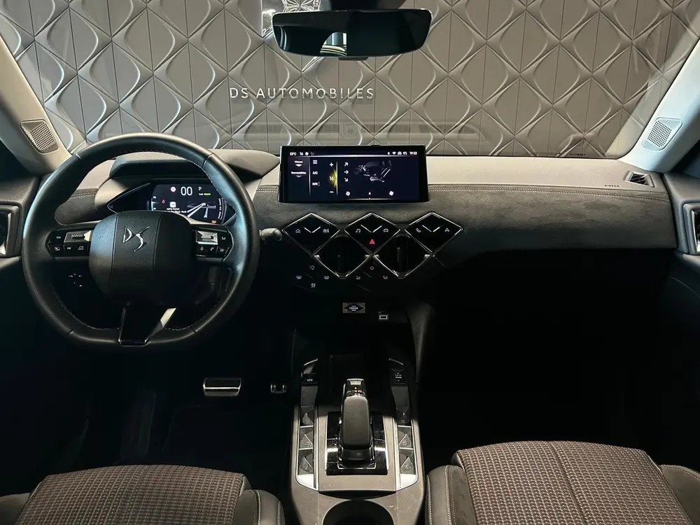 DS Automobiles DS 3 DS 3 E-Tense Performance Line+ 54 kWh uit 2023, foto 11