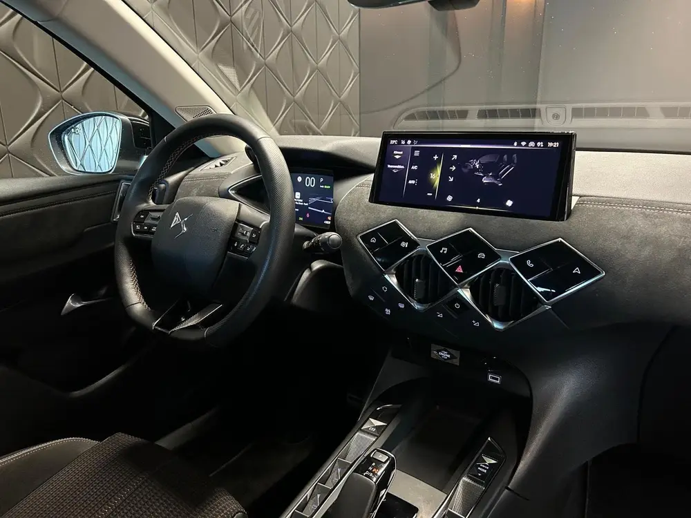 DS Automobiles DS 3 DS 3 E-Tense Performance Line+ 54 kWh uit 2023, foto 18