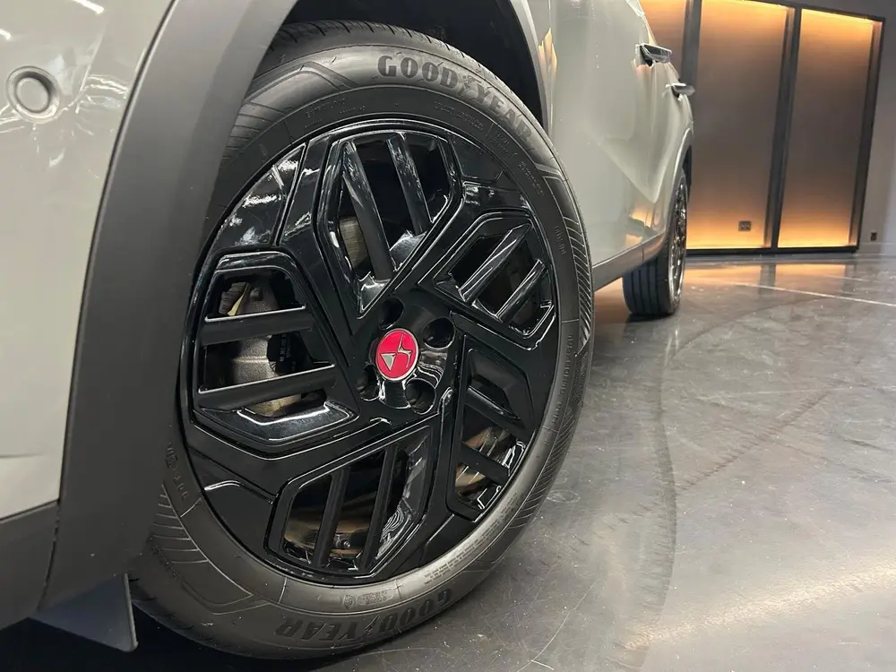 DS Automobiles DS 3 DS 3 E-Tense Performance Line+ 54 kWh uit 2023, foto 2