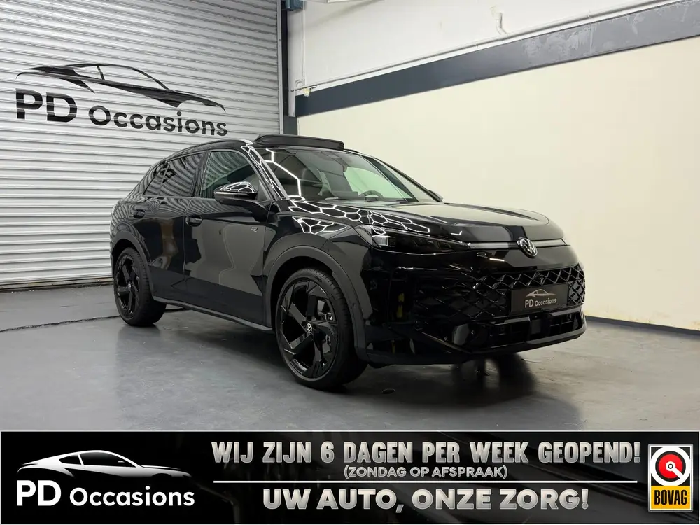 Volkswagen T-Roc 1.5 eTsi R-Line Full option - Pano - Elek. uit 2026