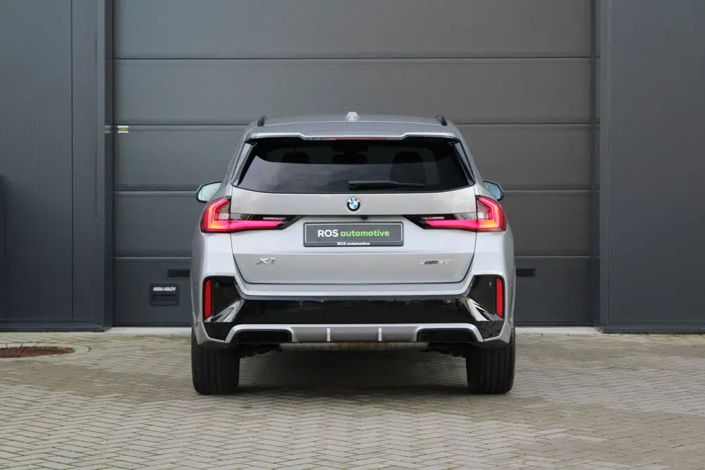 BMW X1 sDrive20i uit 2025, foto 18