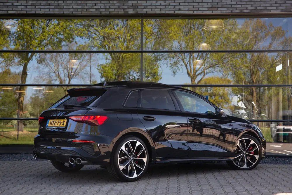 Audi S3 2.0 TFSI S3 quattro Edition One uit 2021, foto 2