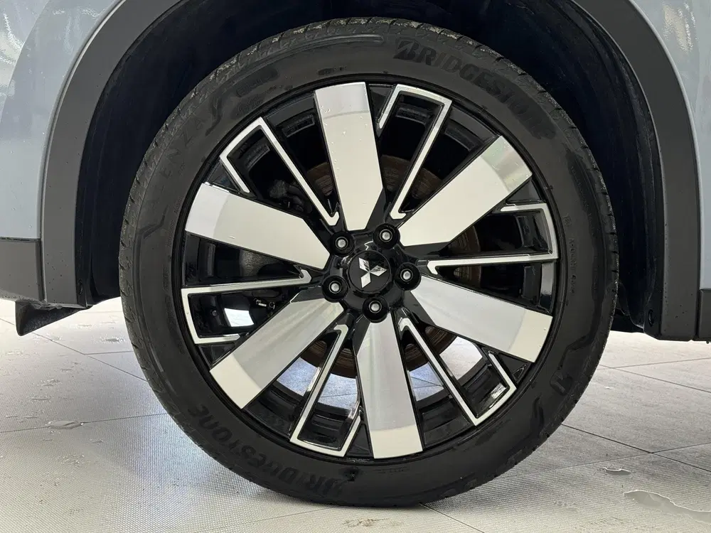 Mitsubishi Outlander 2.4 PHEV Business Edition uit 2025, foto 13