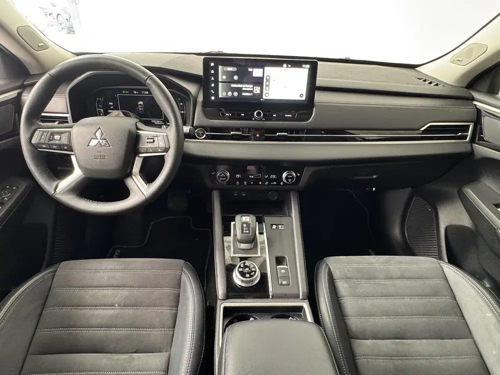 Mitsubishi Outlander 2.4 PHEV Business Edition uit 2025, foto 3