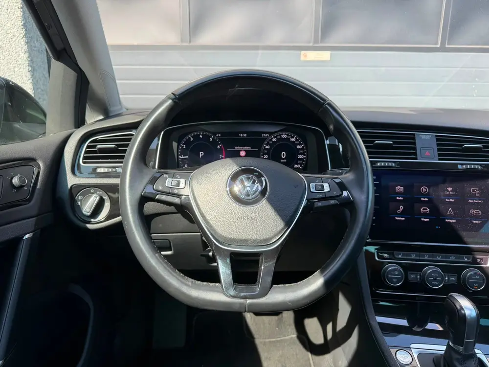 Volkswagen Golf 1.5 TSI Highline Business R uit 2019, foto 16