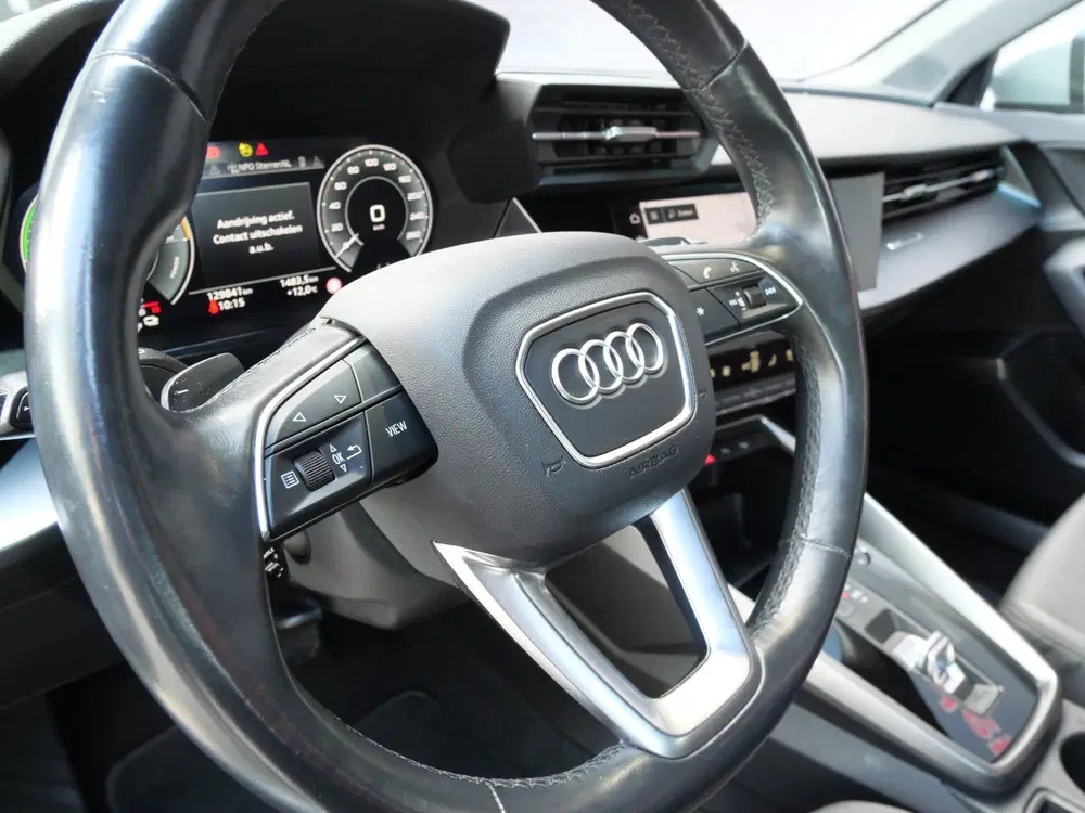 Audi A3 40 TFSI e ADVANCED uit 2021, foto 6