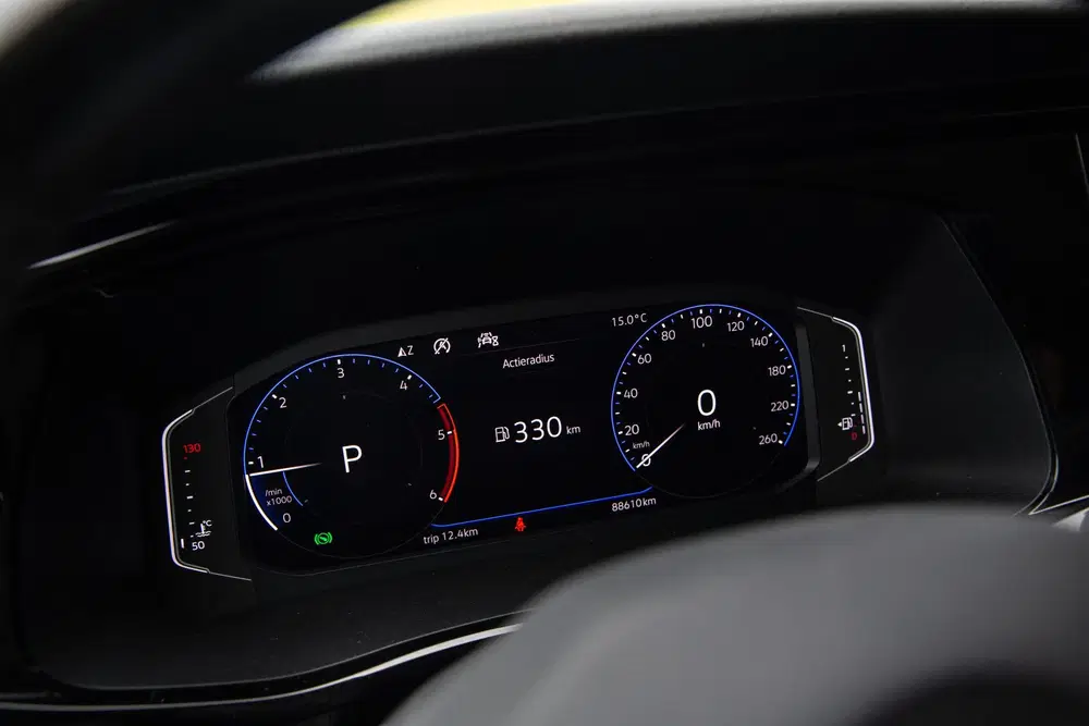 Volkswagen Transporter 2.0 TDI L2 Bulli 200PK uit 2020, foto 5